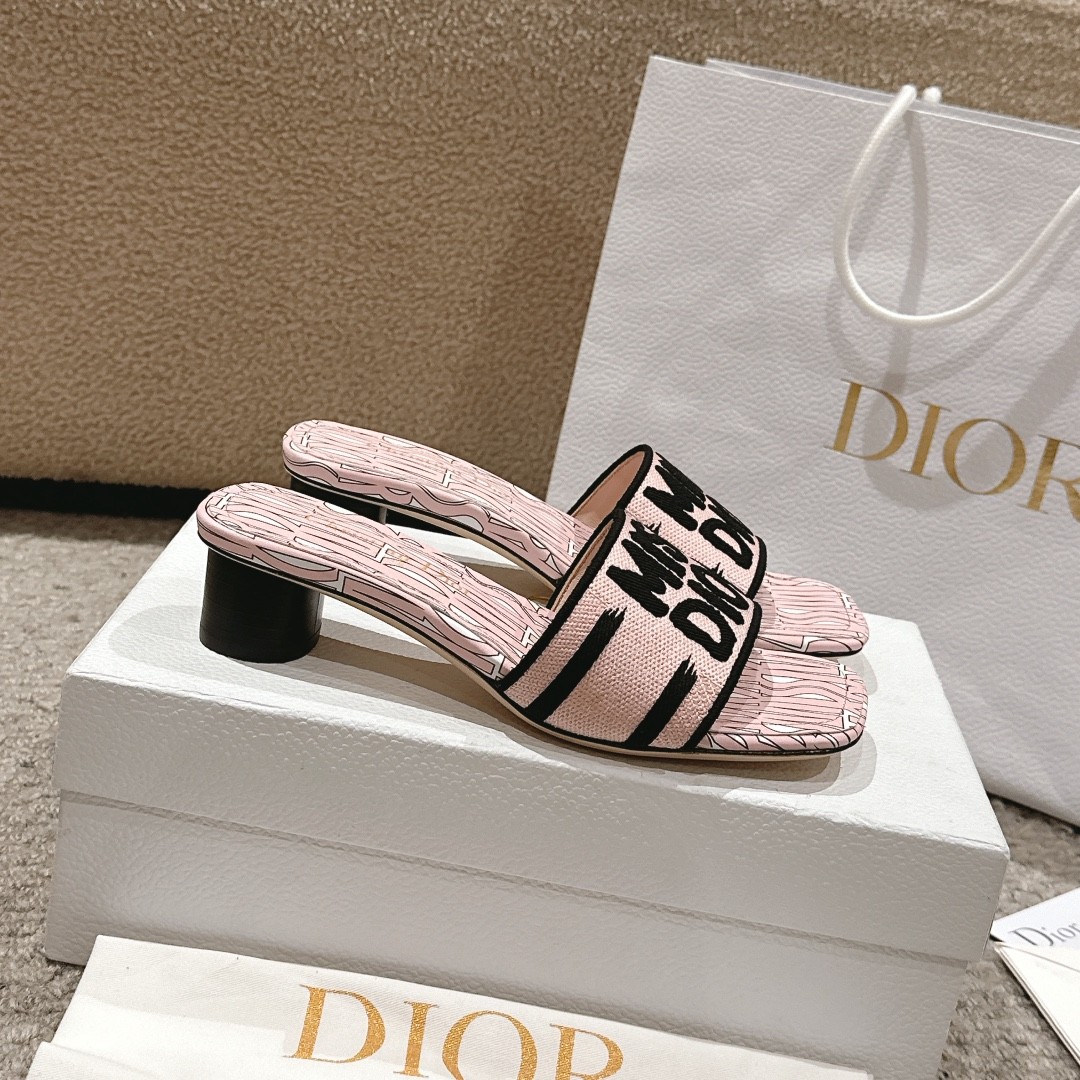 022 27123106 size 34-43