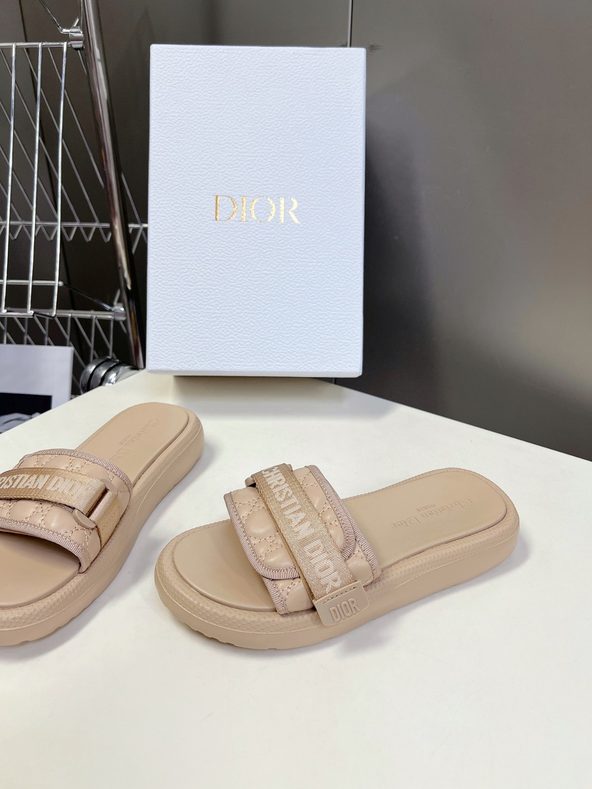 019 26123104 size 35-41