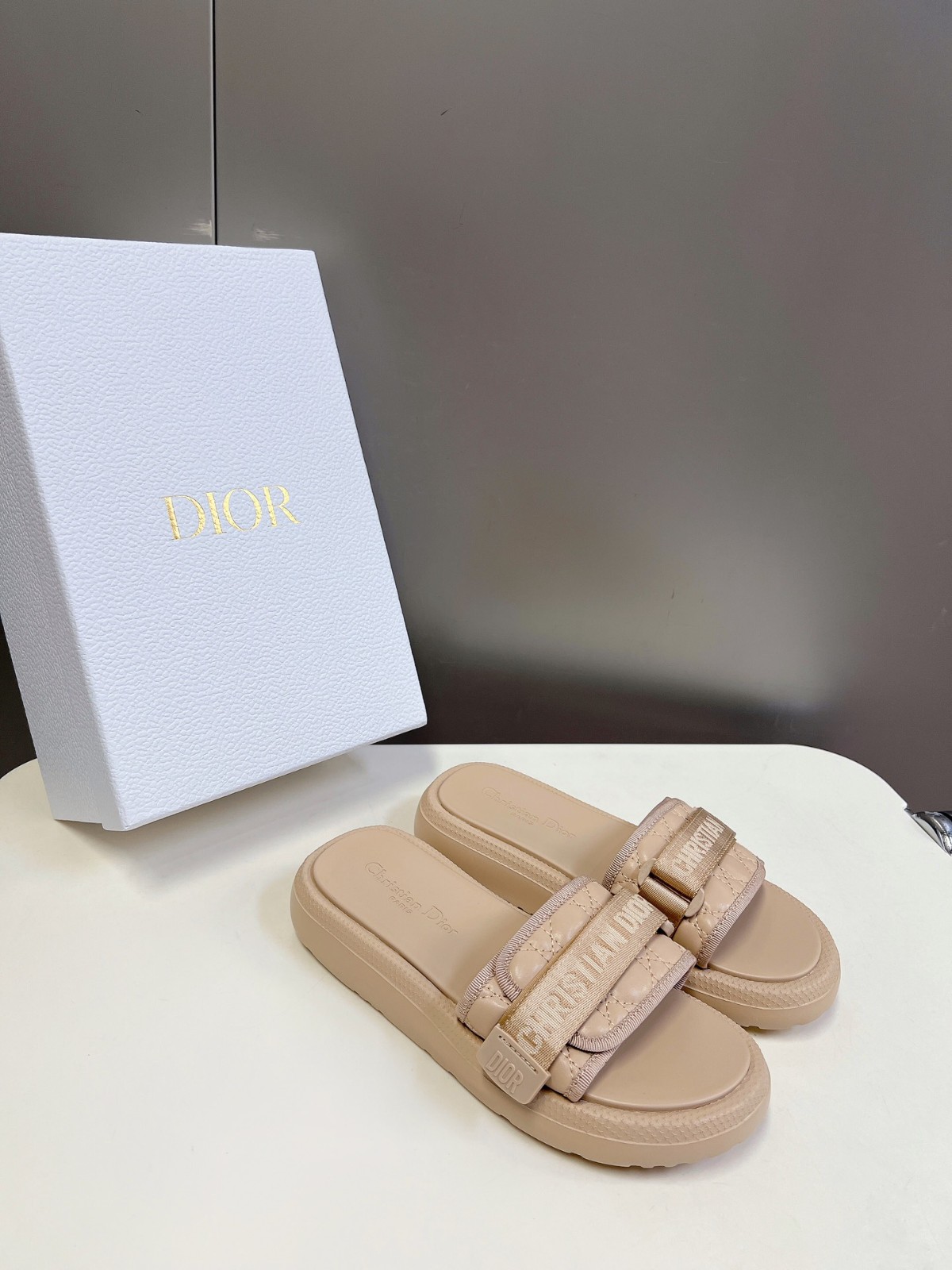 019 26123104 size 35-41