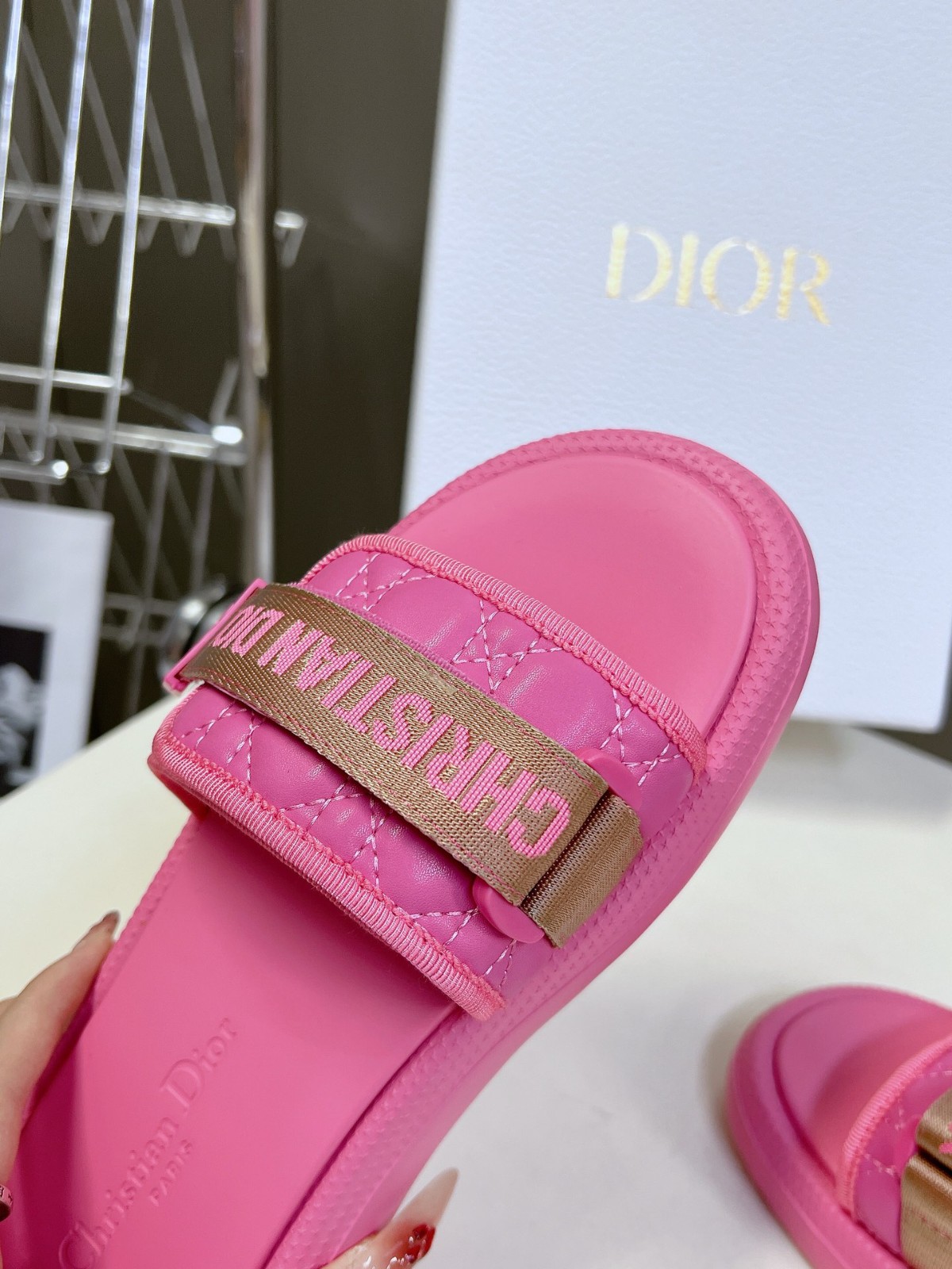 017 26123104 size 35-41