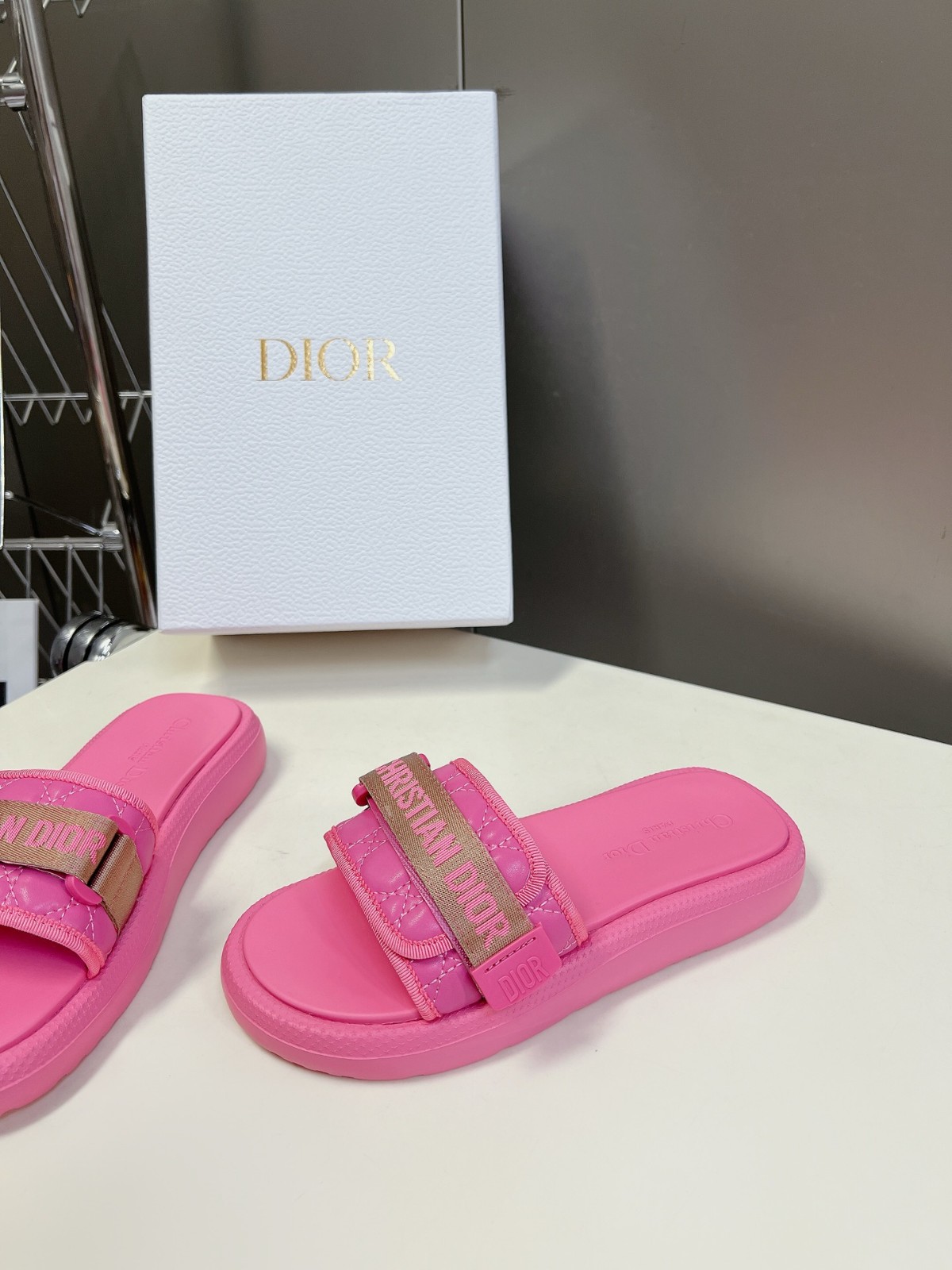 017 26123104 size 35-41