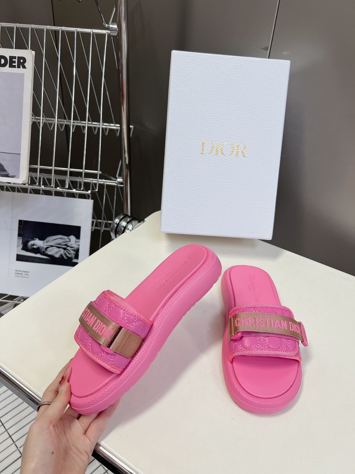 017 26123104 size 35-41