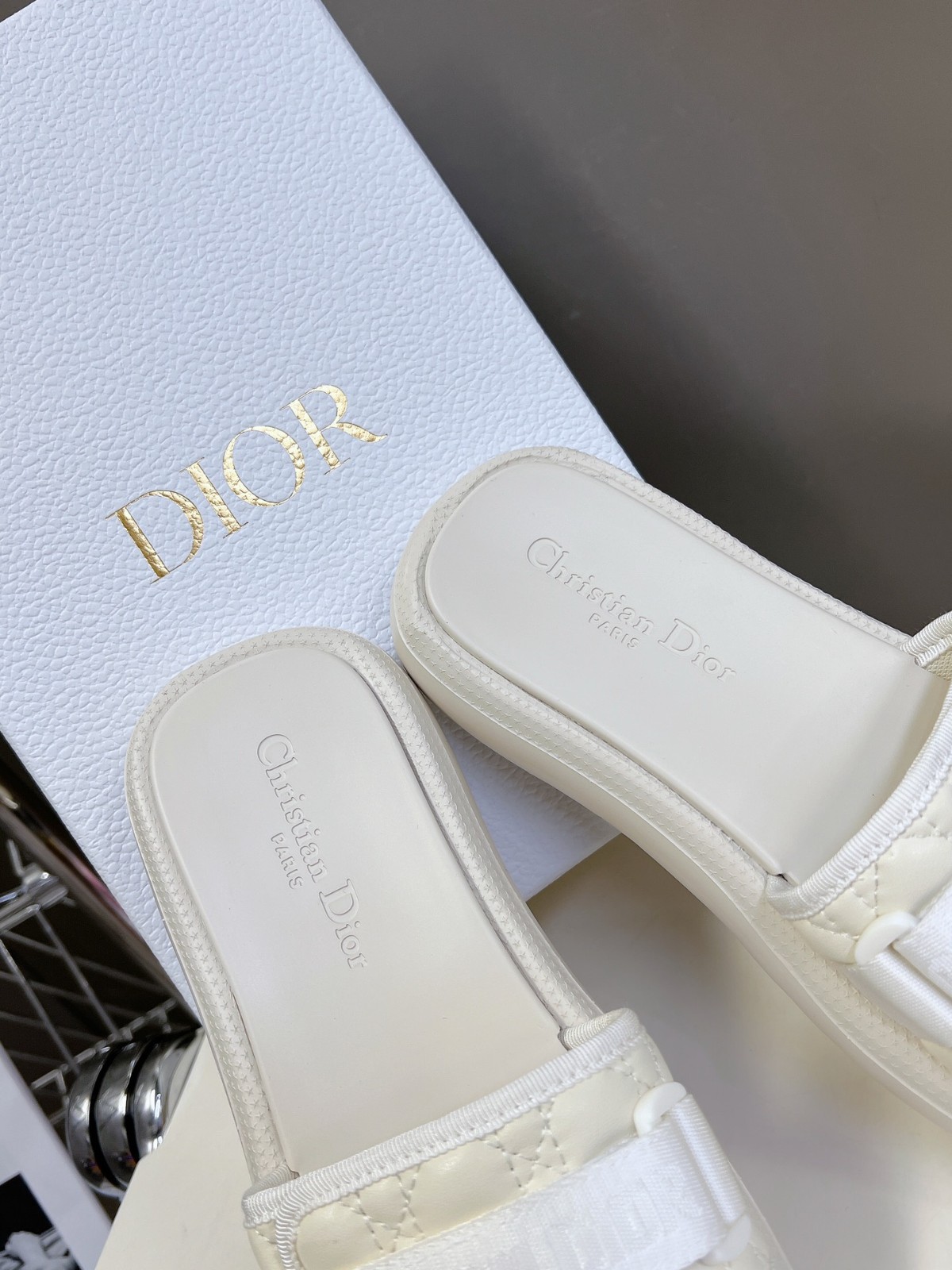 016 26123104 size 35-41
