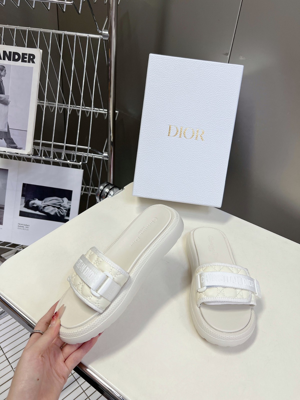 016 26123104 size 35-41