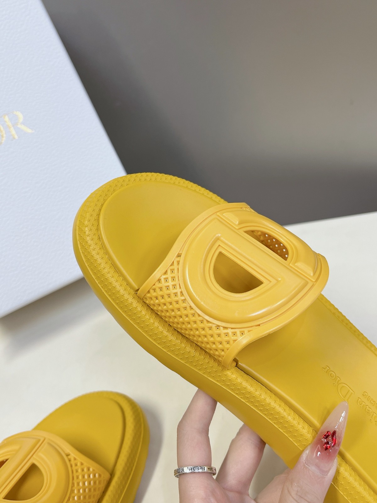012 23123091 size 35-41