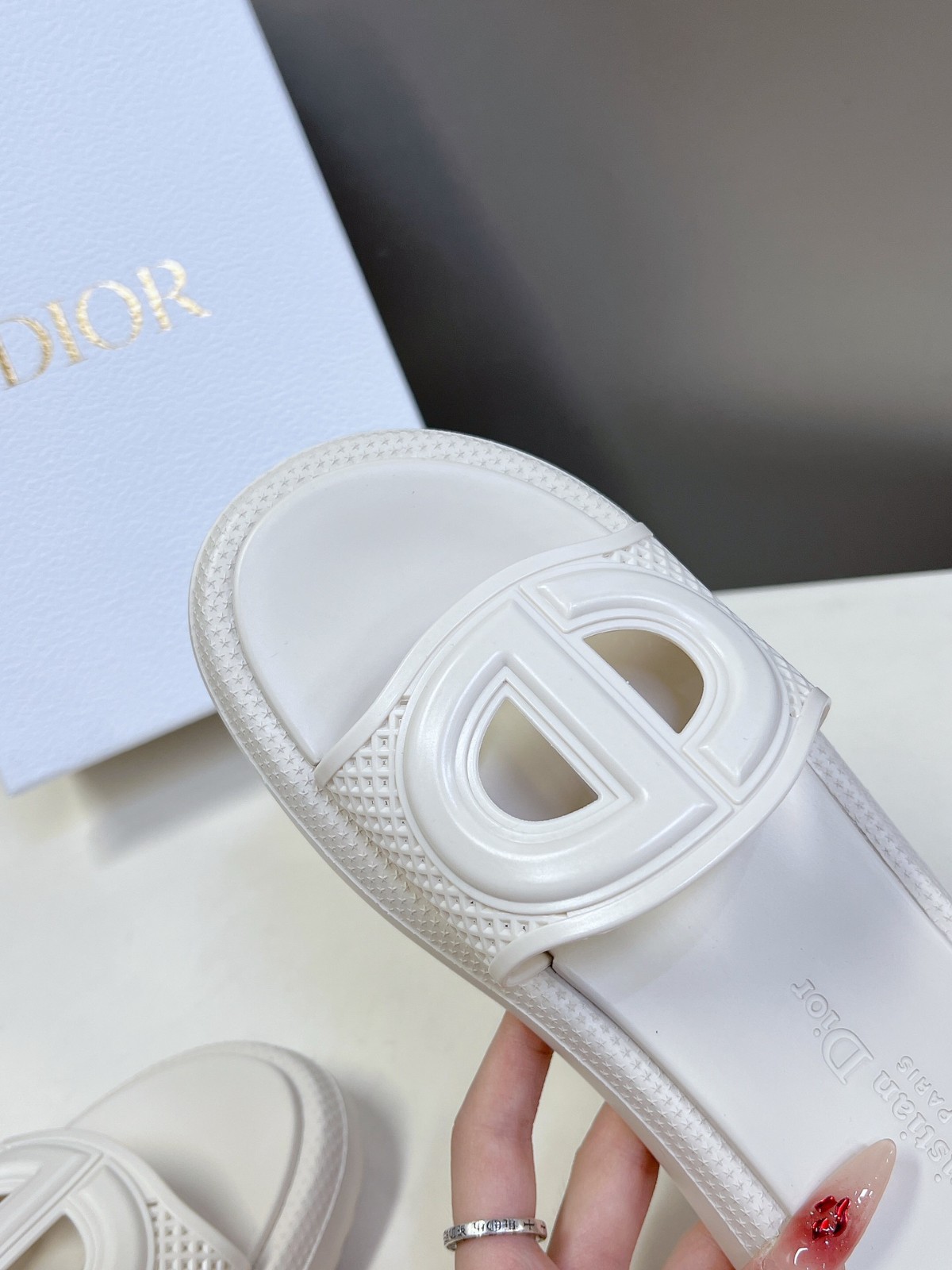 010 23123091 size 35-41