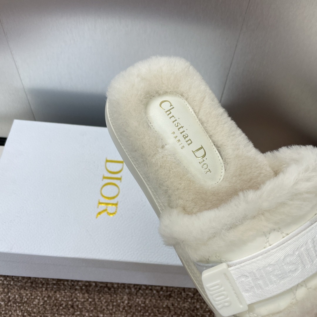 009 28123106 size 35-42