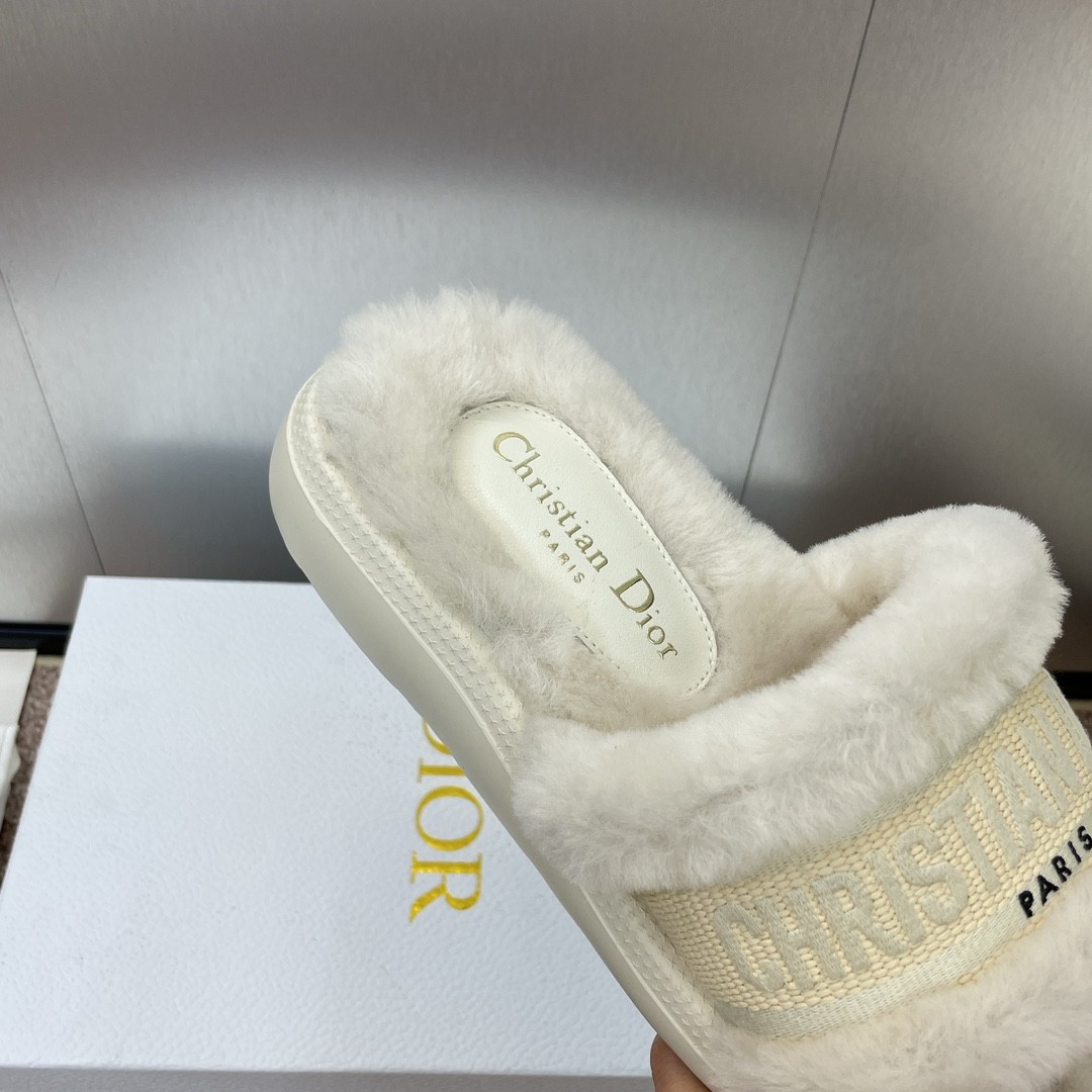 003 28123106 size 35-42