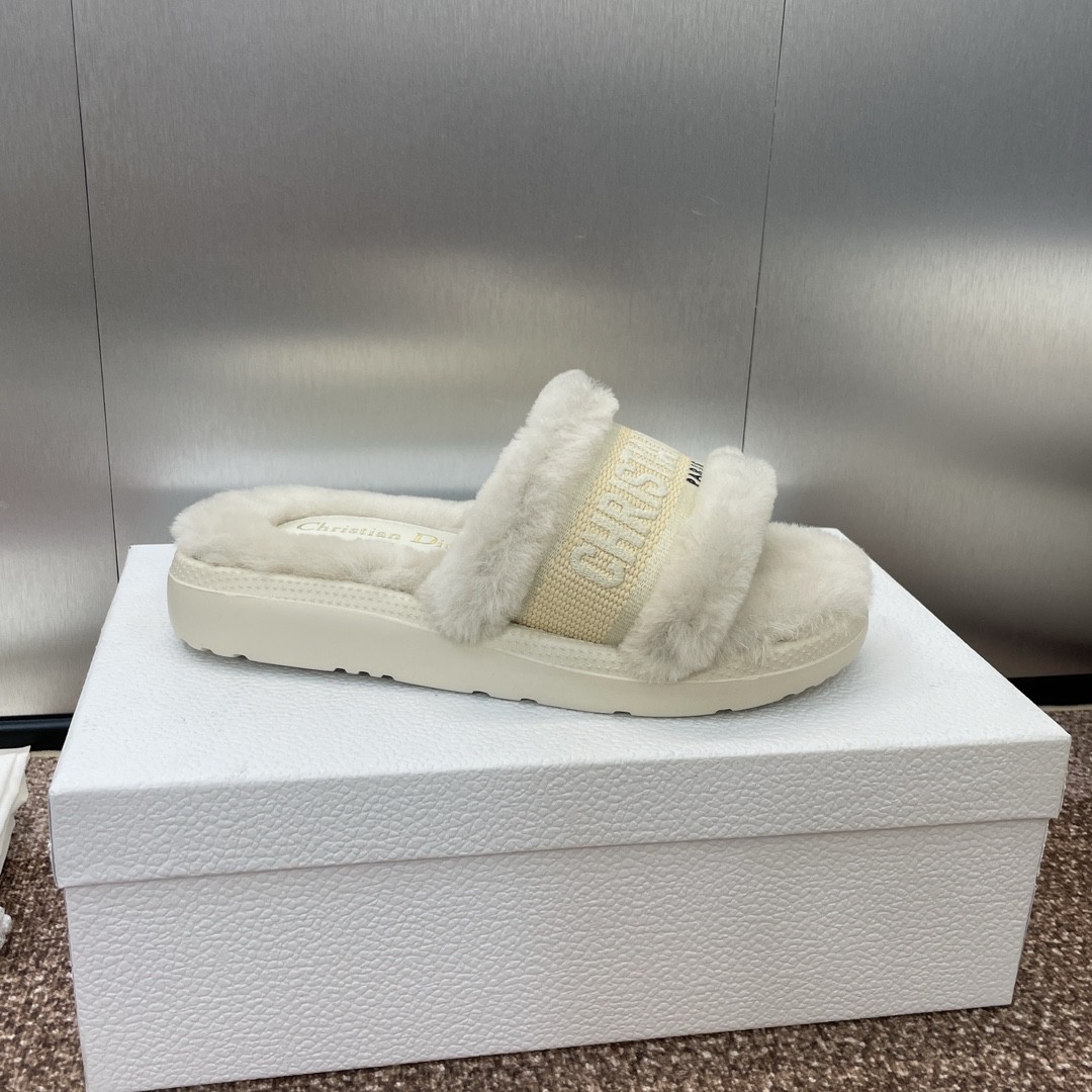 003 28123106 size 35-42
