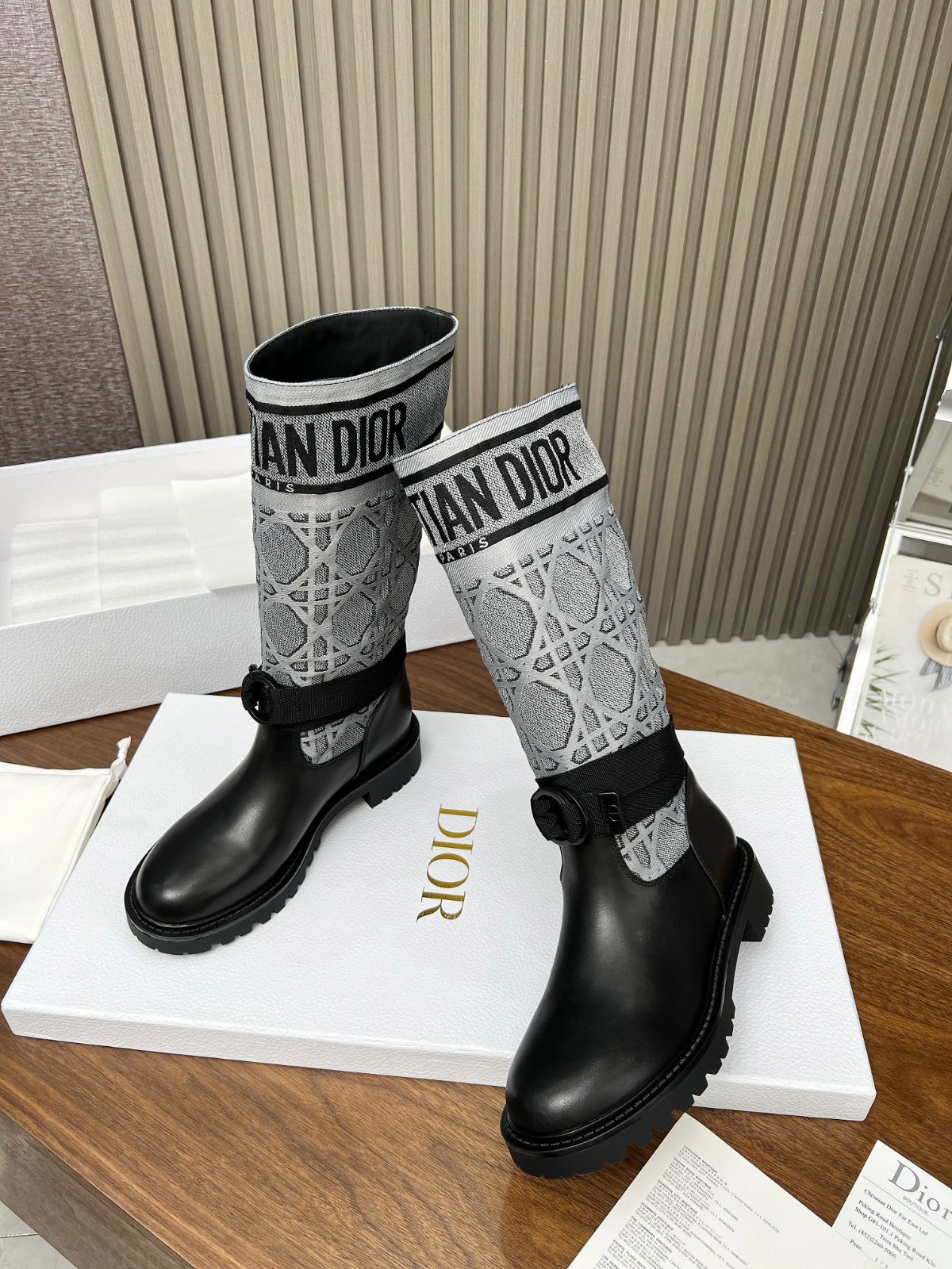 073 34123118 size 35-41