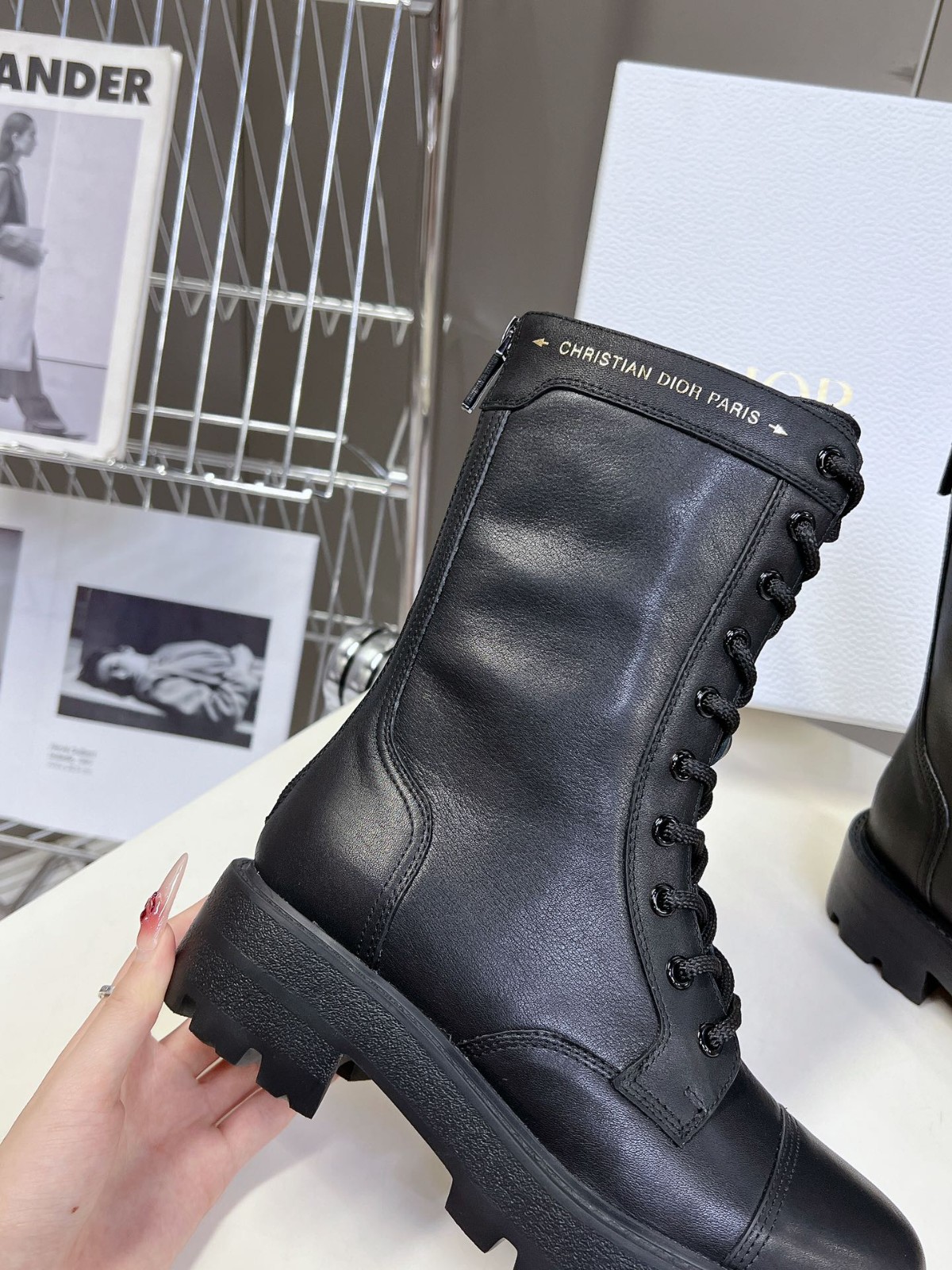 049 43123137 size 35-40
