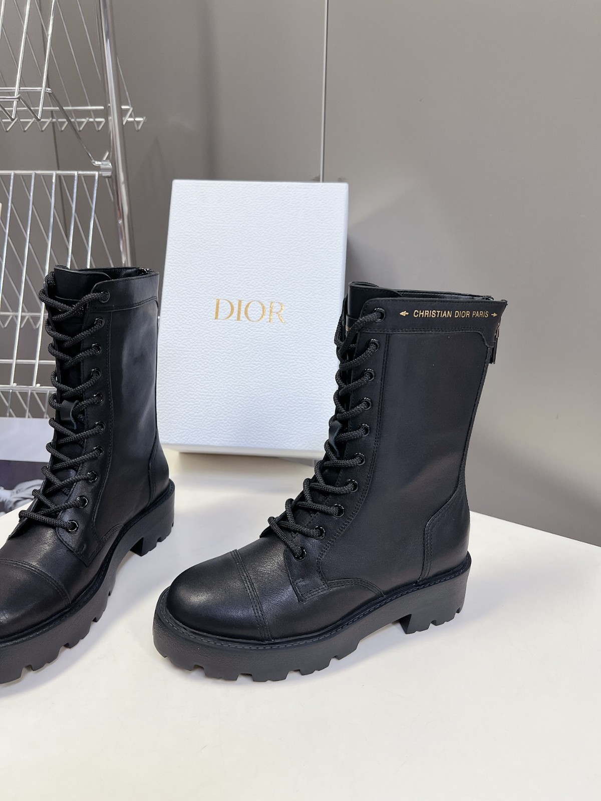049 43123137 size 35-40