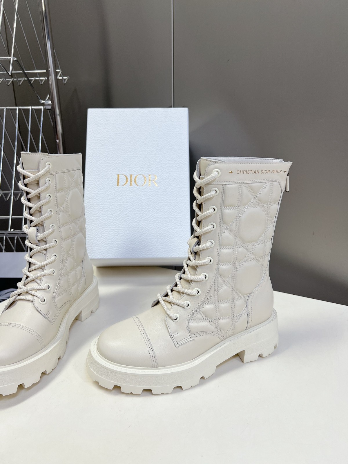048 43123137 size 35-40