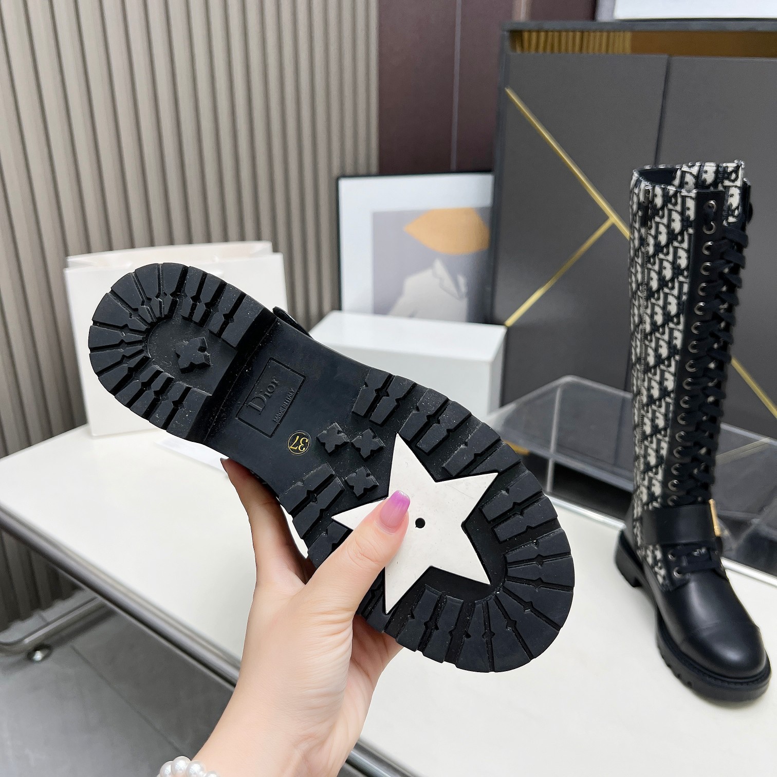 037 40123133 size 35-41