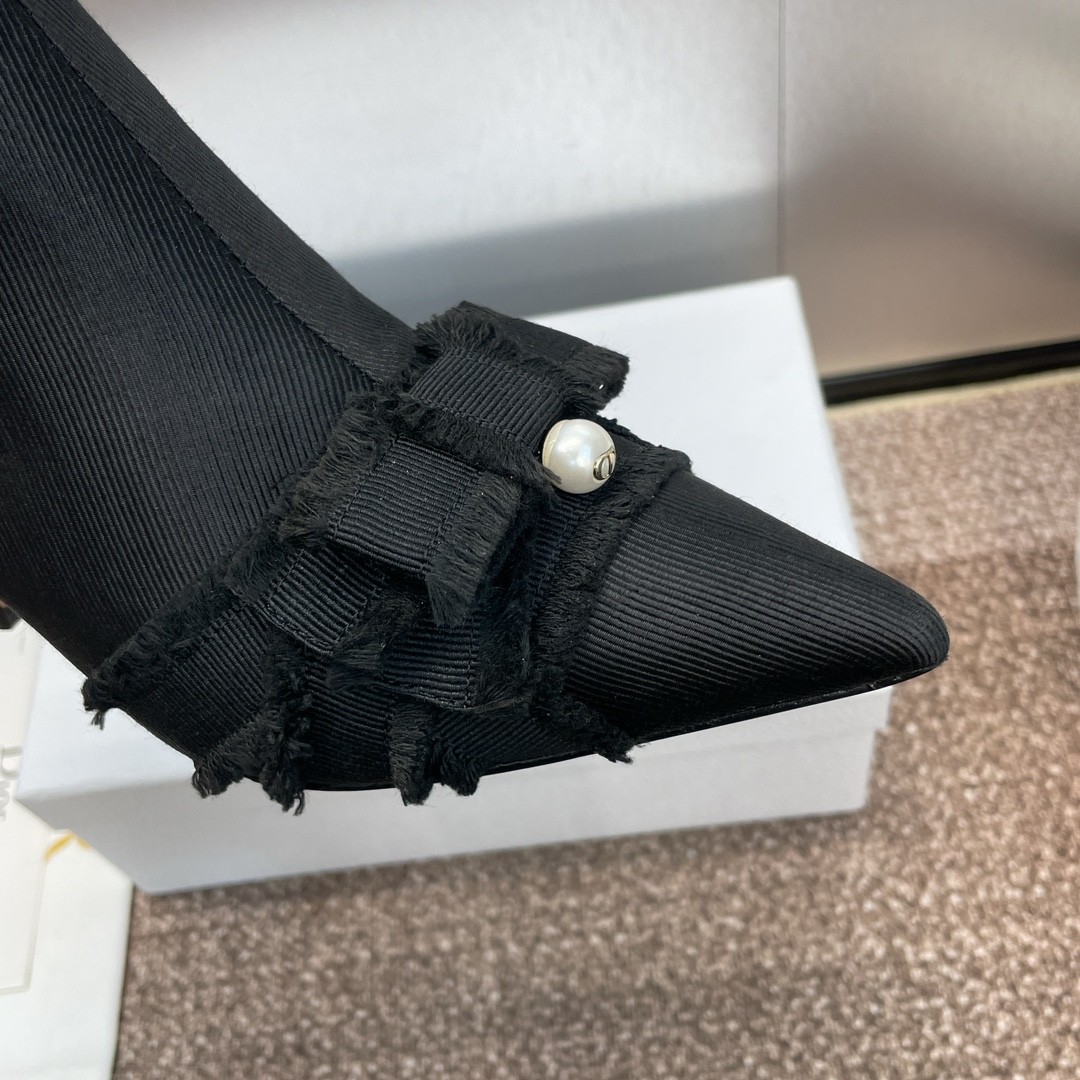 027 38123131 size 34-43