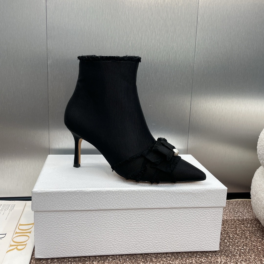 027 38123131 size 34-43
