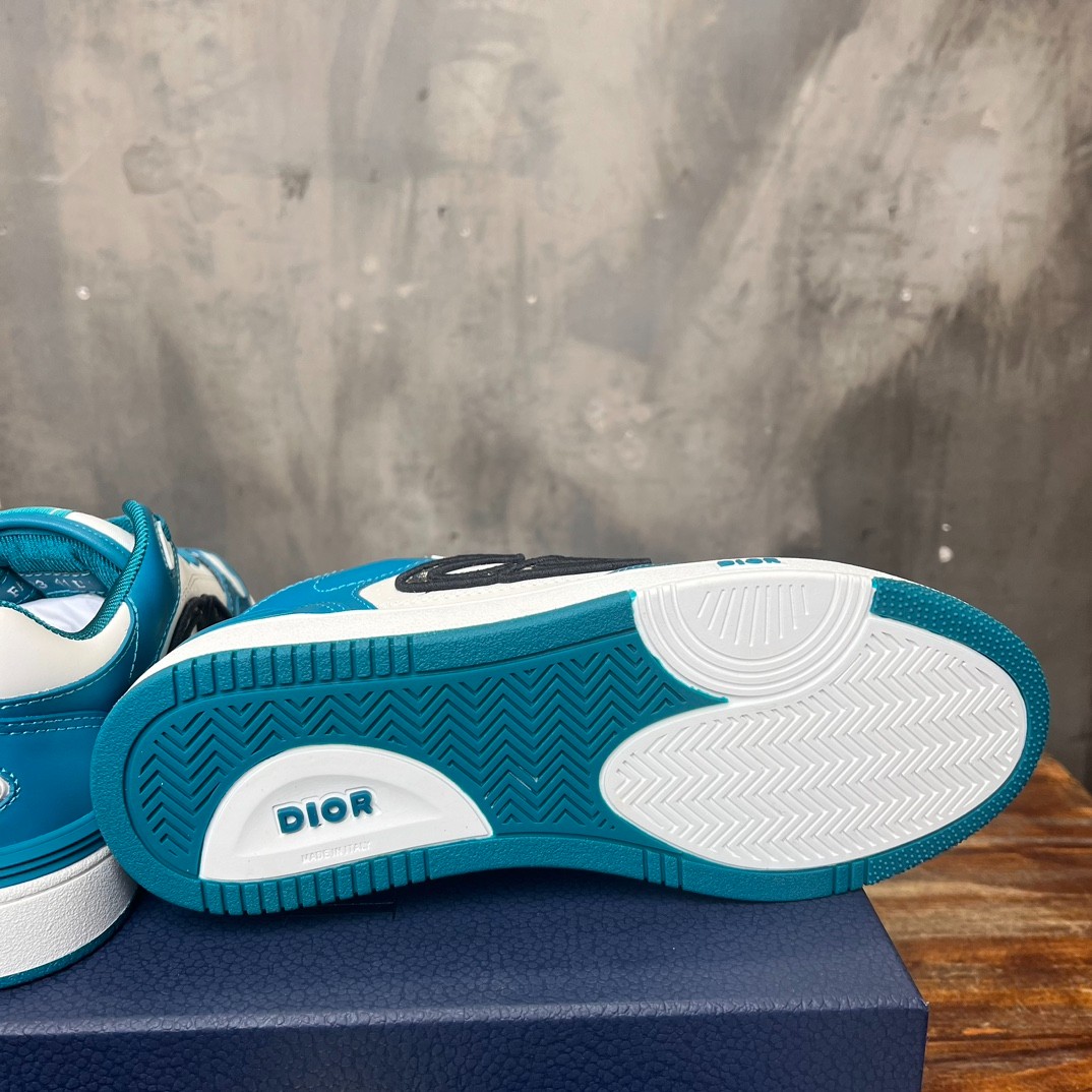 008 40123133 size 35-45