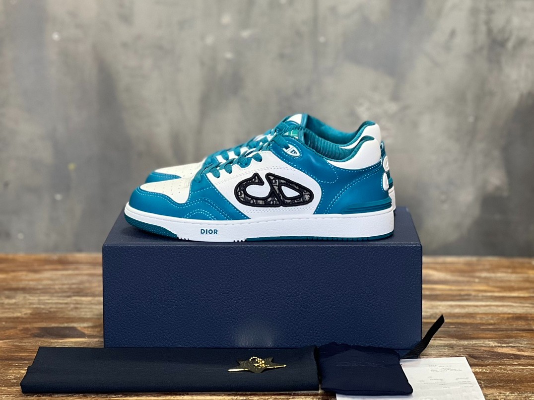 008 40123133 size 35-45