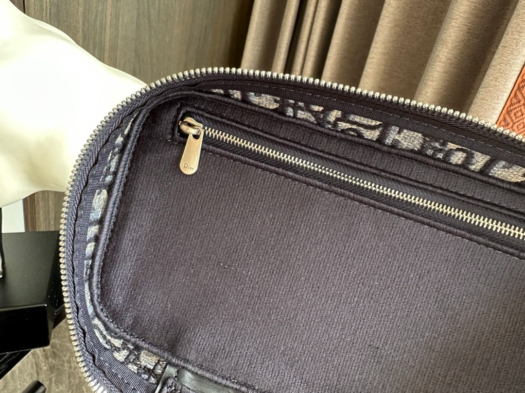 083 50123158 size 25x18x8cm