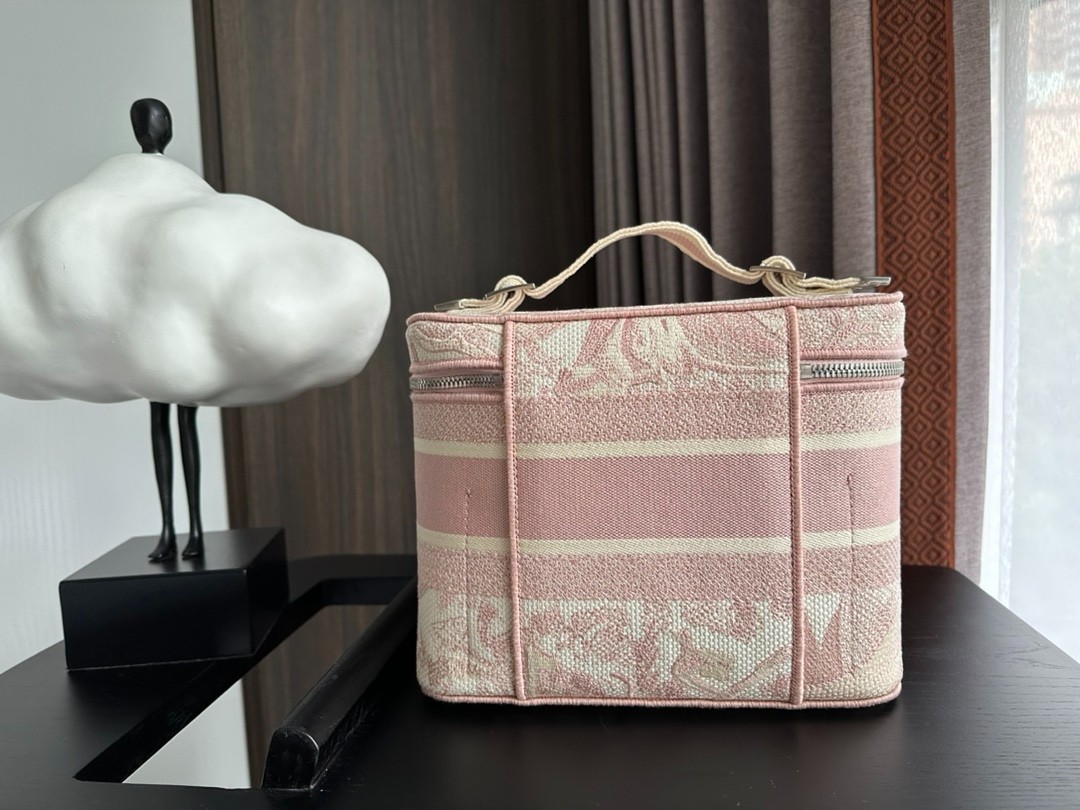 081 50123158 size 25x18x8cm