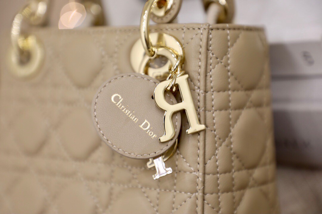 080 63123186 size 17x15x7cm