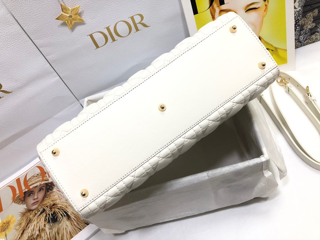 060 75123208 size 32x25x11cm