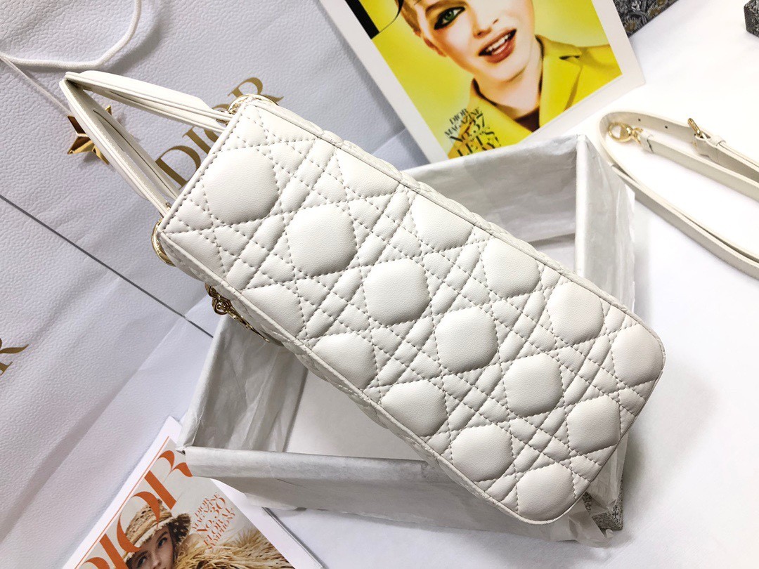 060 75123208 size 32x25x11cm
