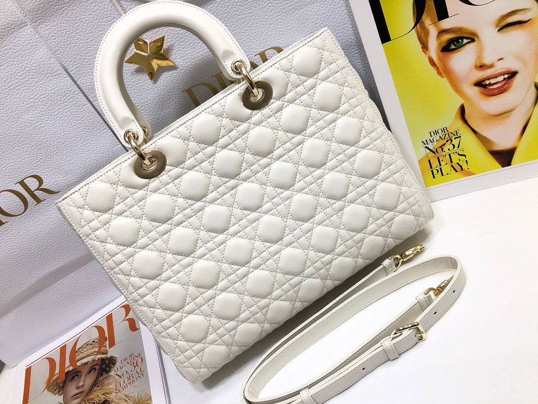 060 75123208 size 32x25x11cm