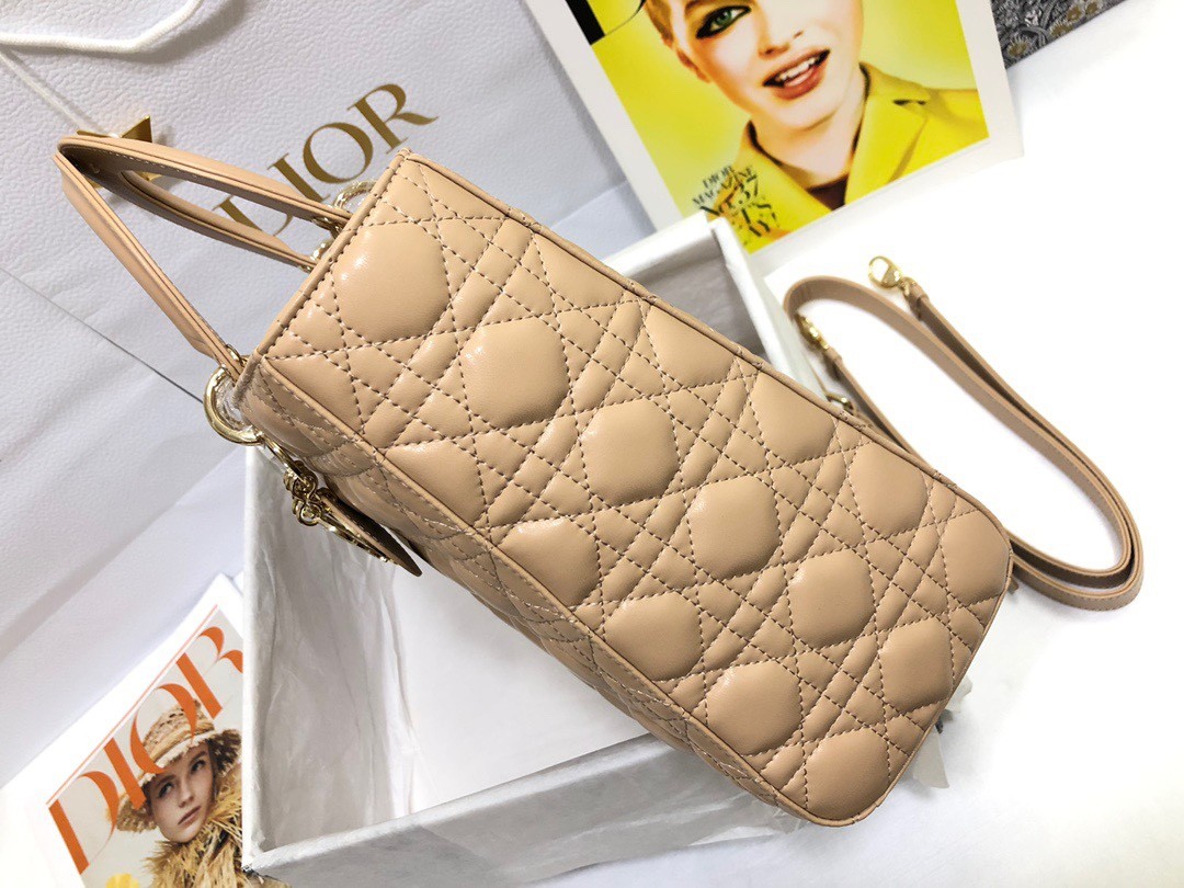 059 75123208 size 32x25x11cm