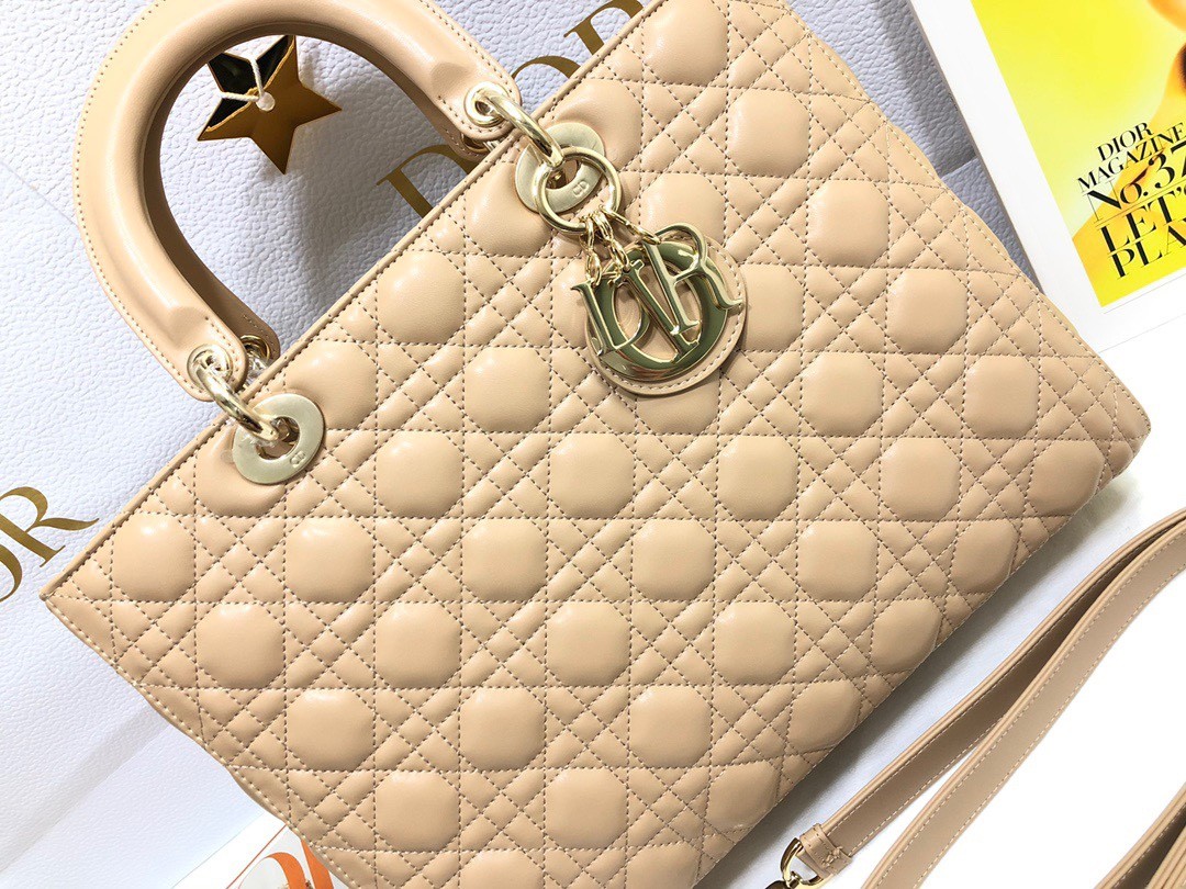 059 75123208 size 32x25x11cm