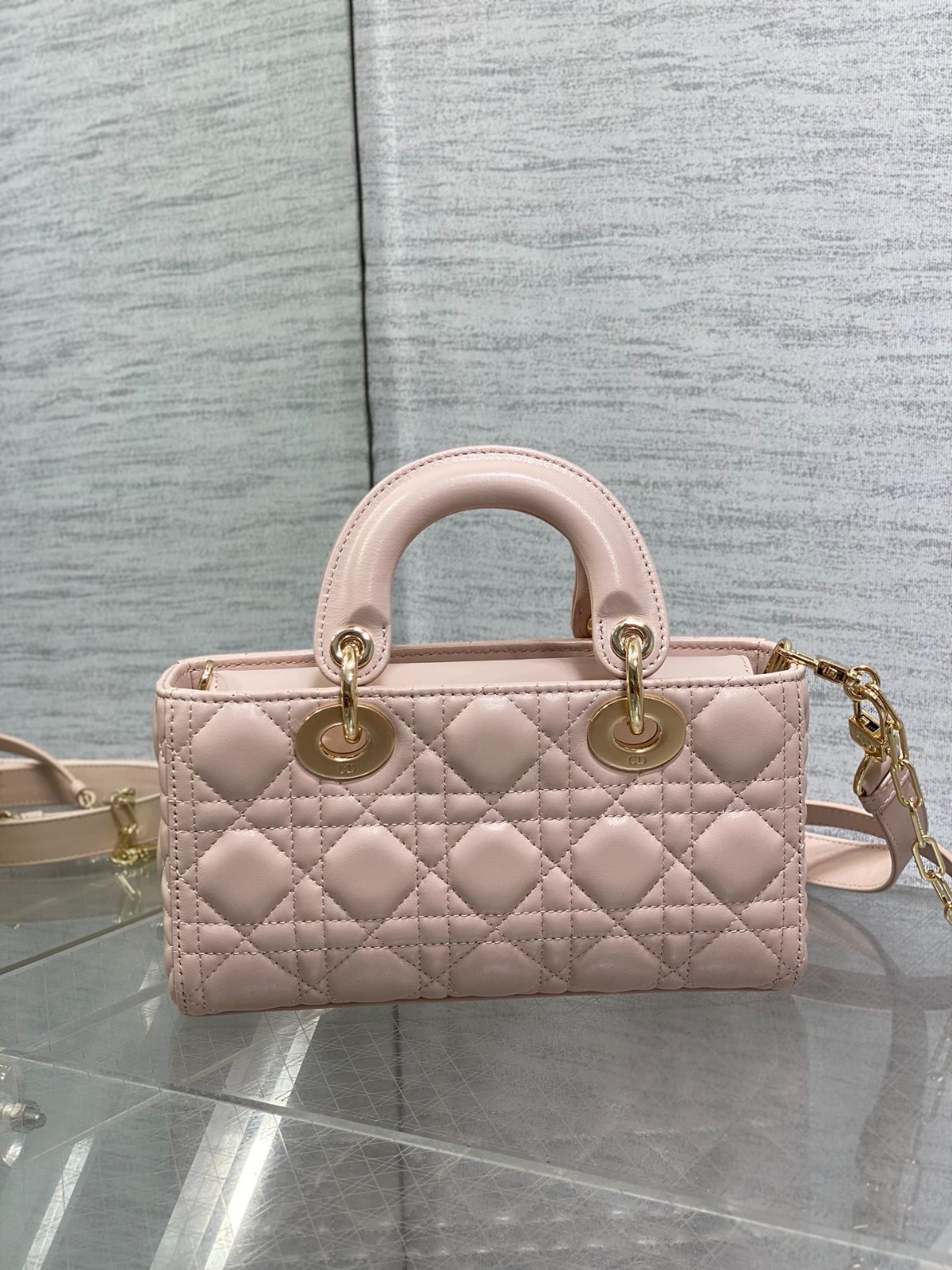 056 72123204 size 22.5x6x11.5cm