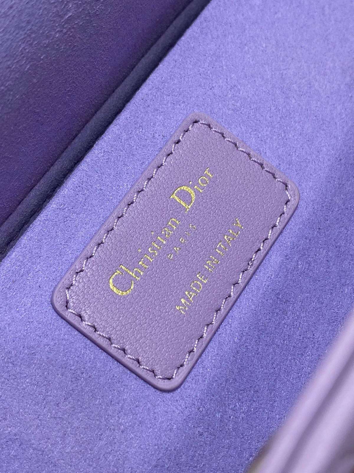 055 72123204 size 22.5x6x11.5cm