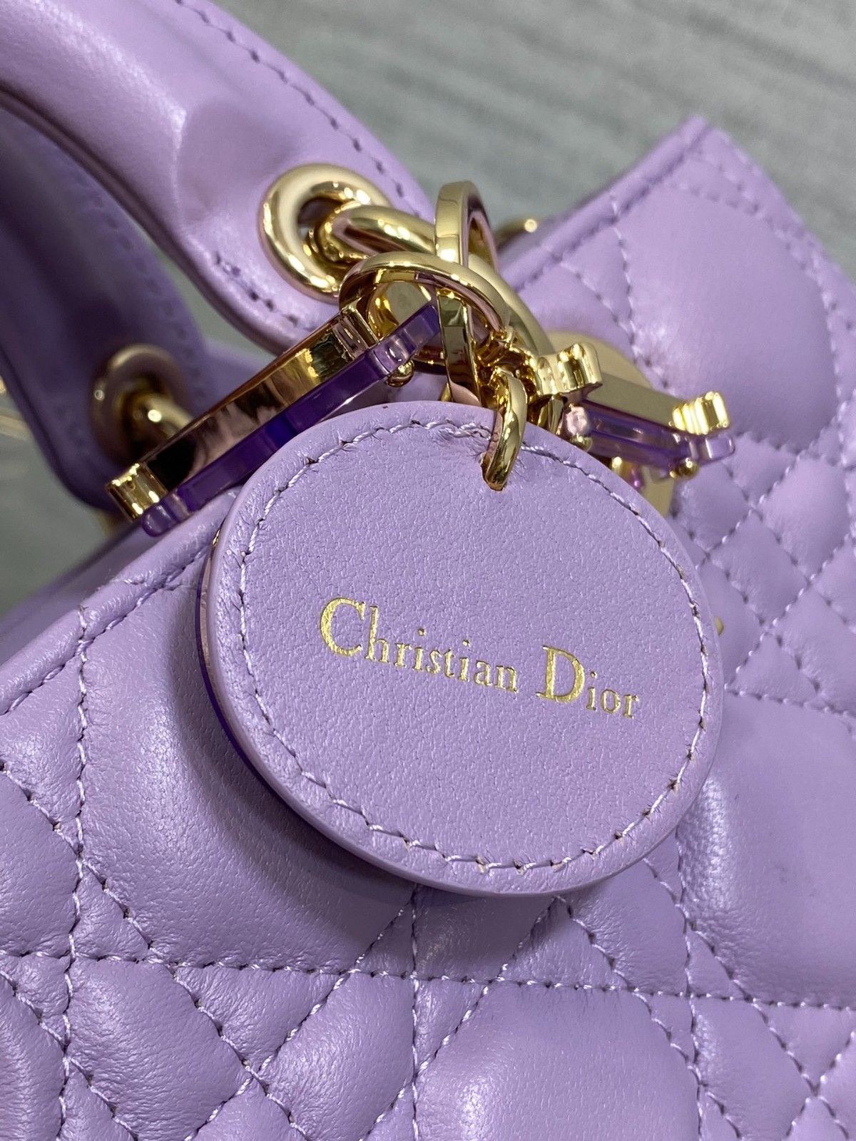 055 72123204 size 22.5x6x11.5cm