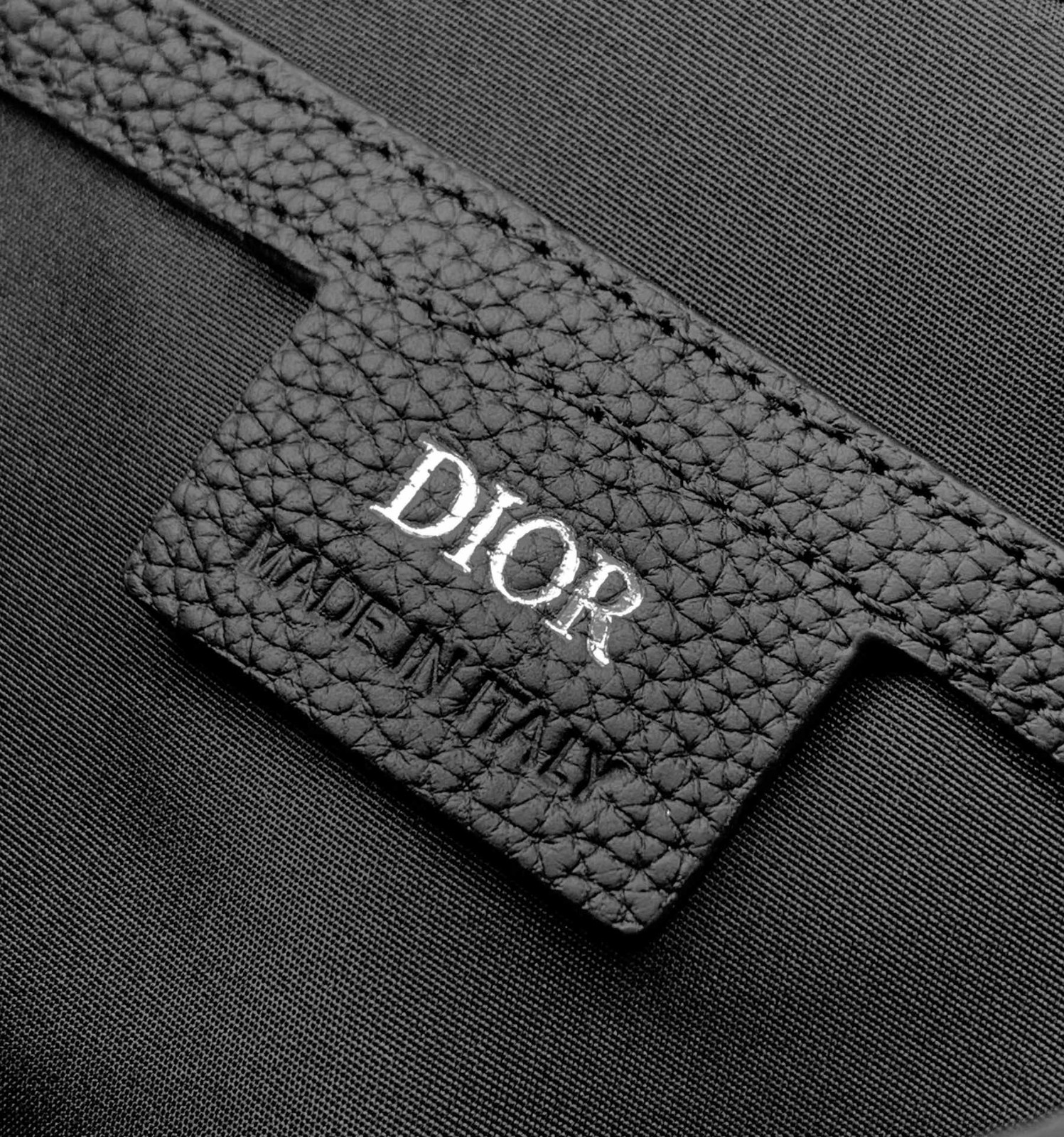 044 49123156 size 23x17x7.5cm
