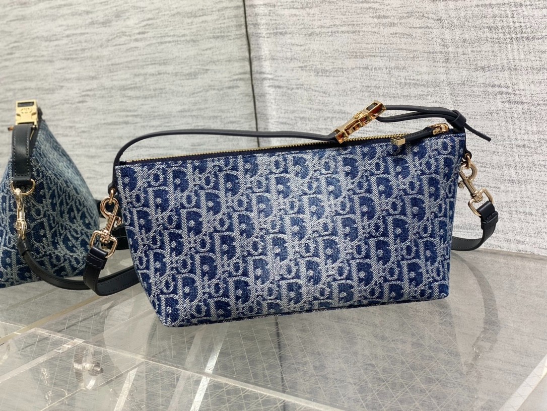 023 52123164 size 22x13x9.5cm