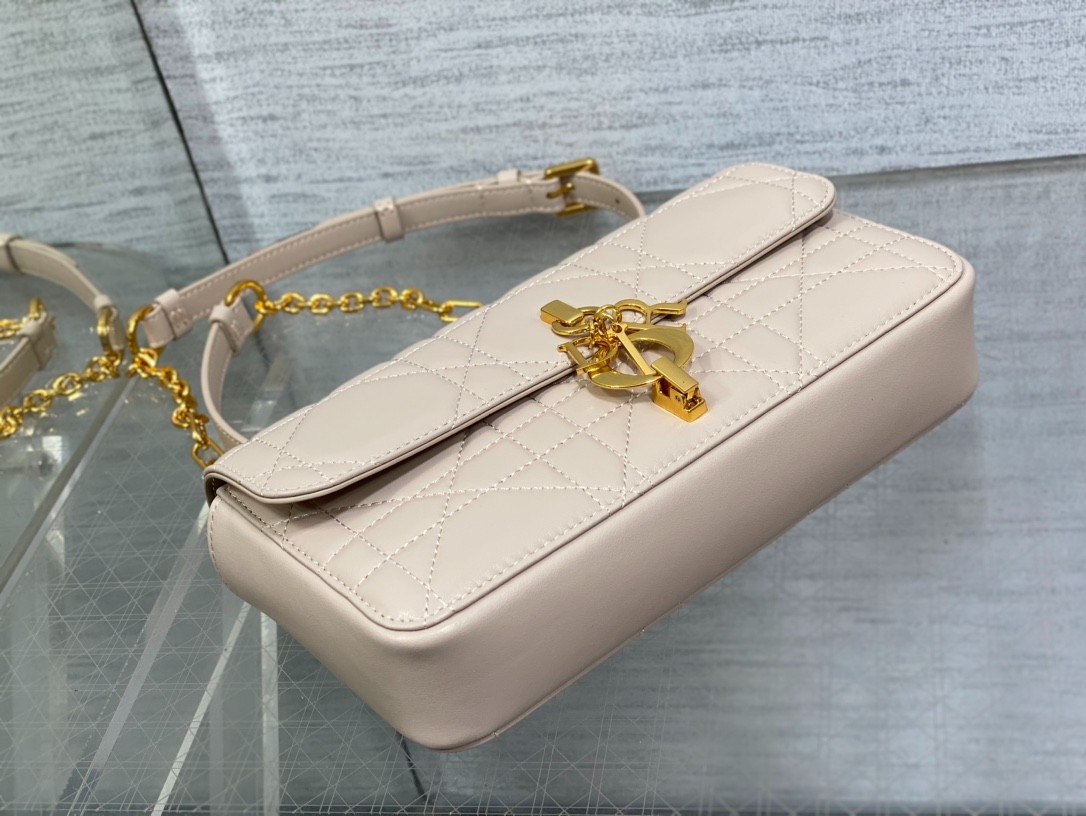 020 60123173 size 22x12.5x4cm