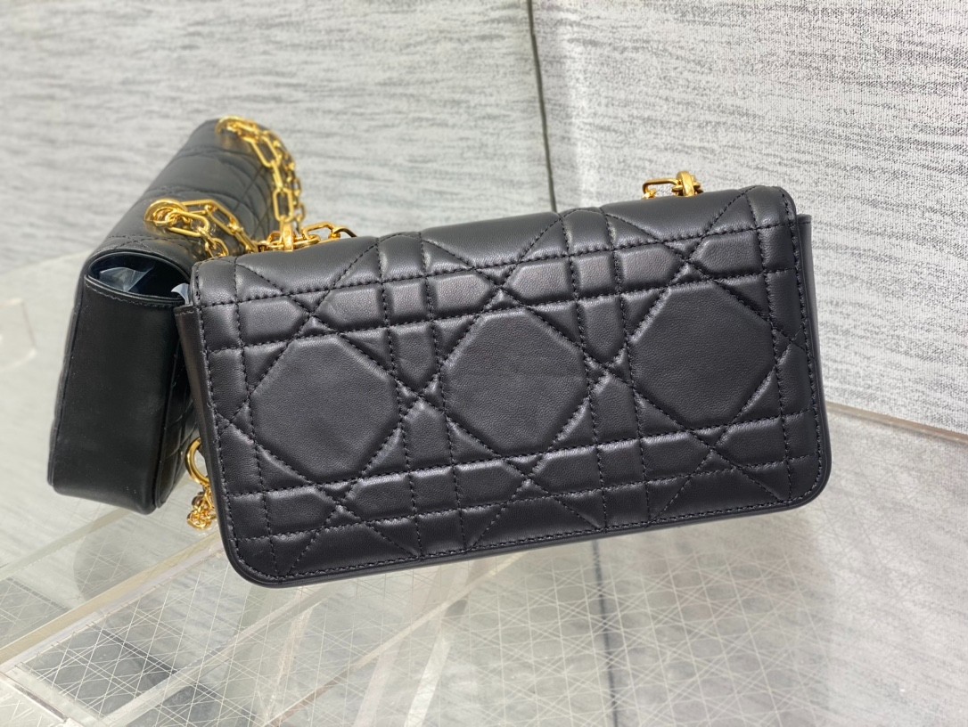 018 60123173 size 22x12.5x4cm