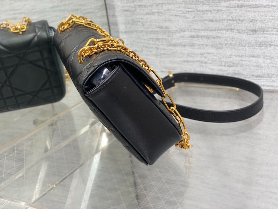 018 60123173 size 22x12.5x4cm