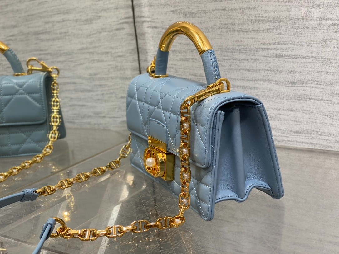 017 70123202;74123208 size 20x5x12cm;size 25x16.5x8cm