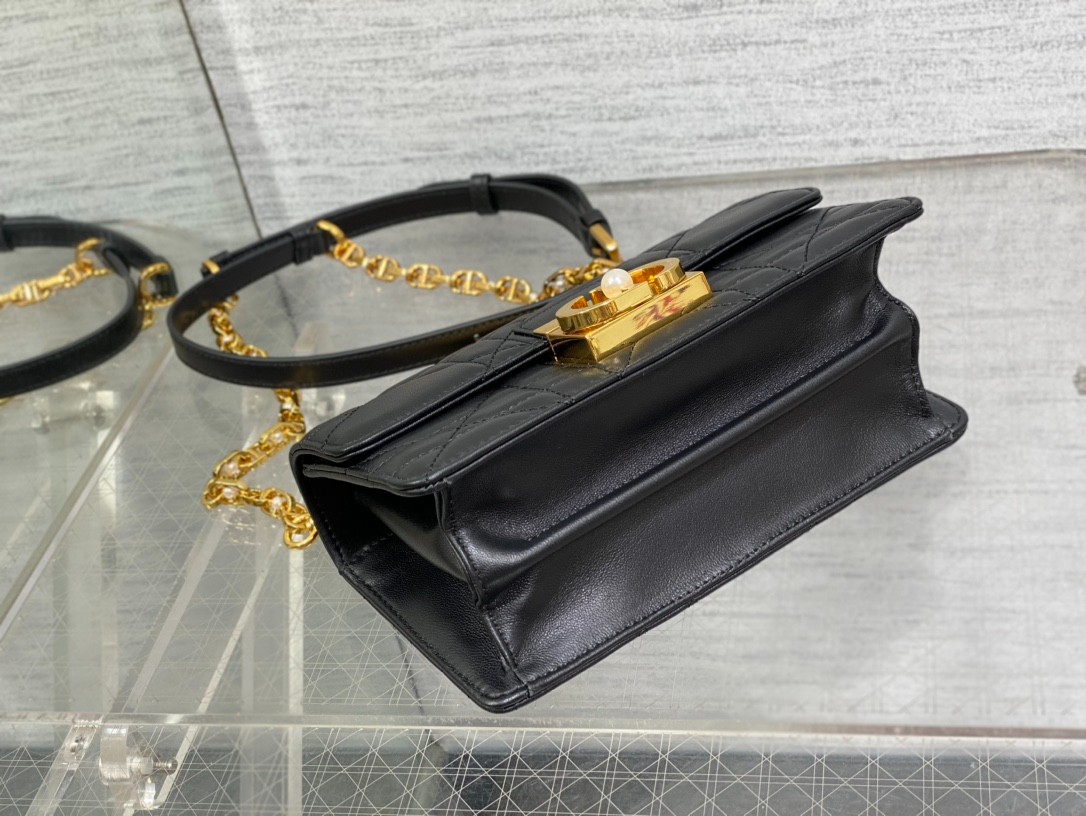 015 70123202;74123208 size 20x5x12cm;size 25x16.5x8cm