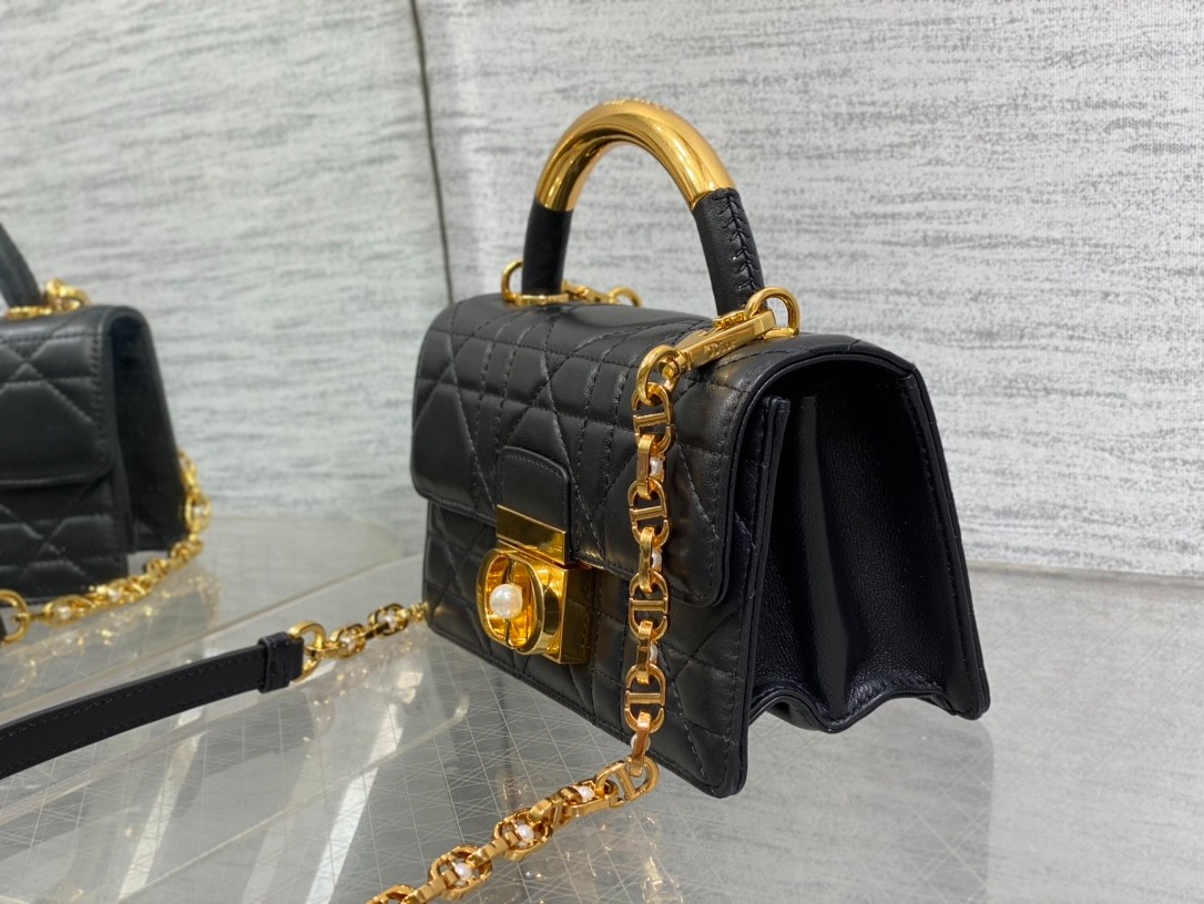 015 70123202;74123208 size 20x5x12cm;size 25x16.5x8cm