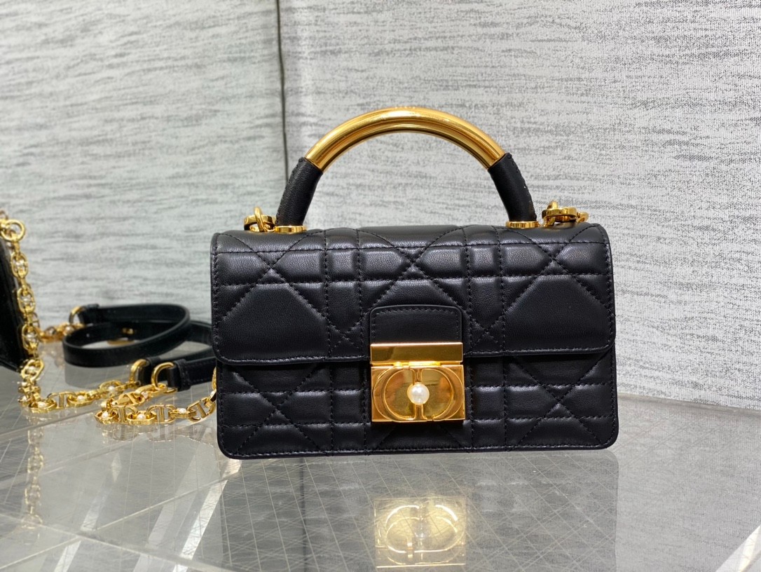 015 70123202;74123208 size 20x5x12cm;size 25x16.5x8cm