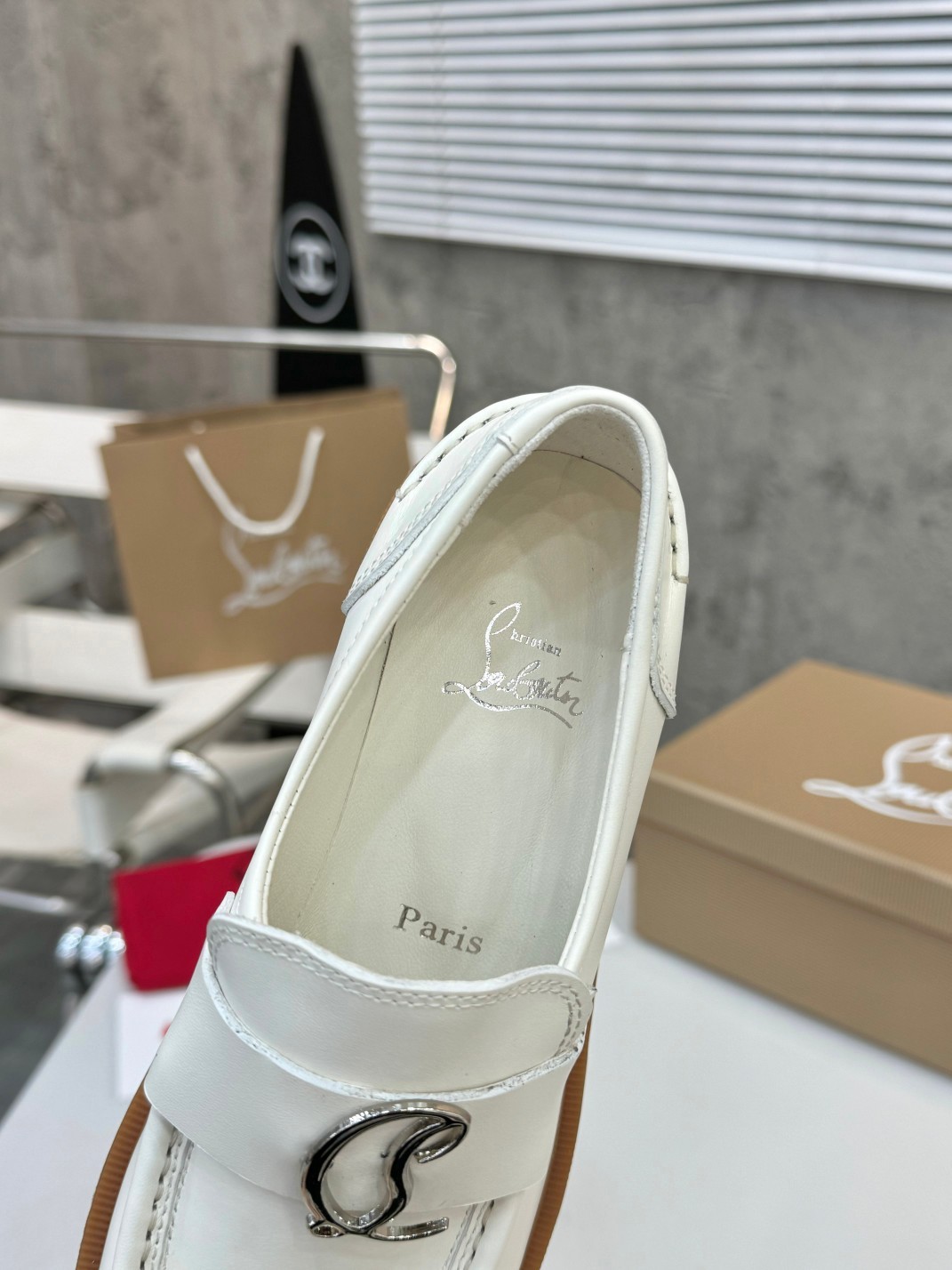 010 30123108 size 35-42