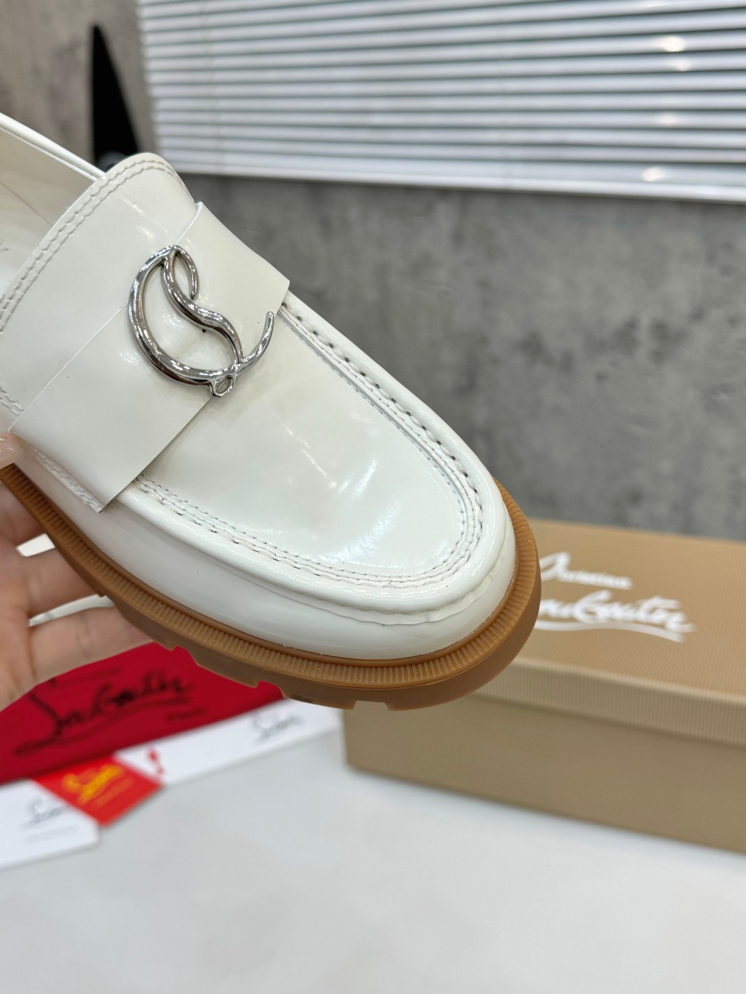 007 30123108 size 35-42