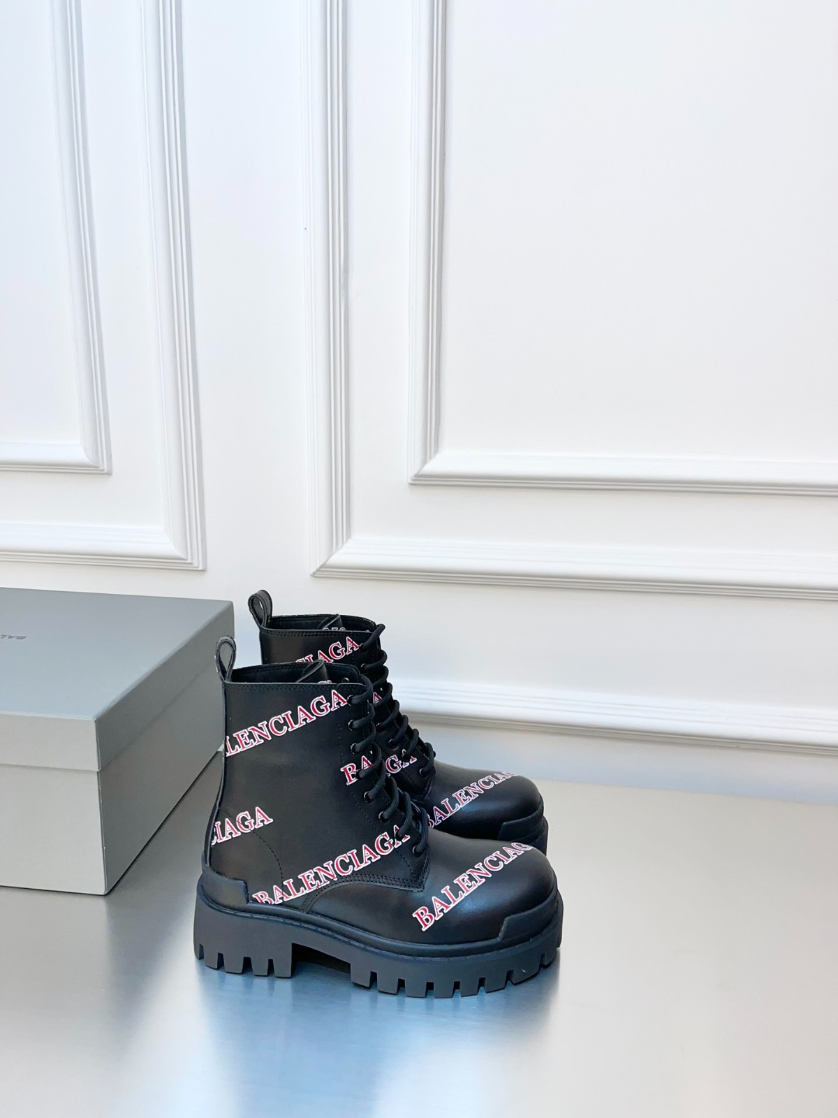 023 38123131 size 35-44