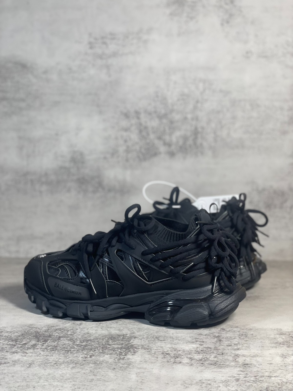 008 42123138 size 35-46