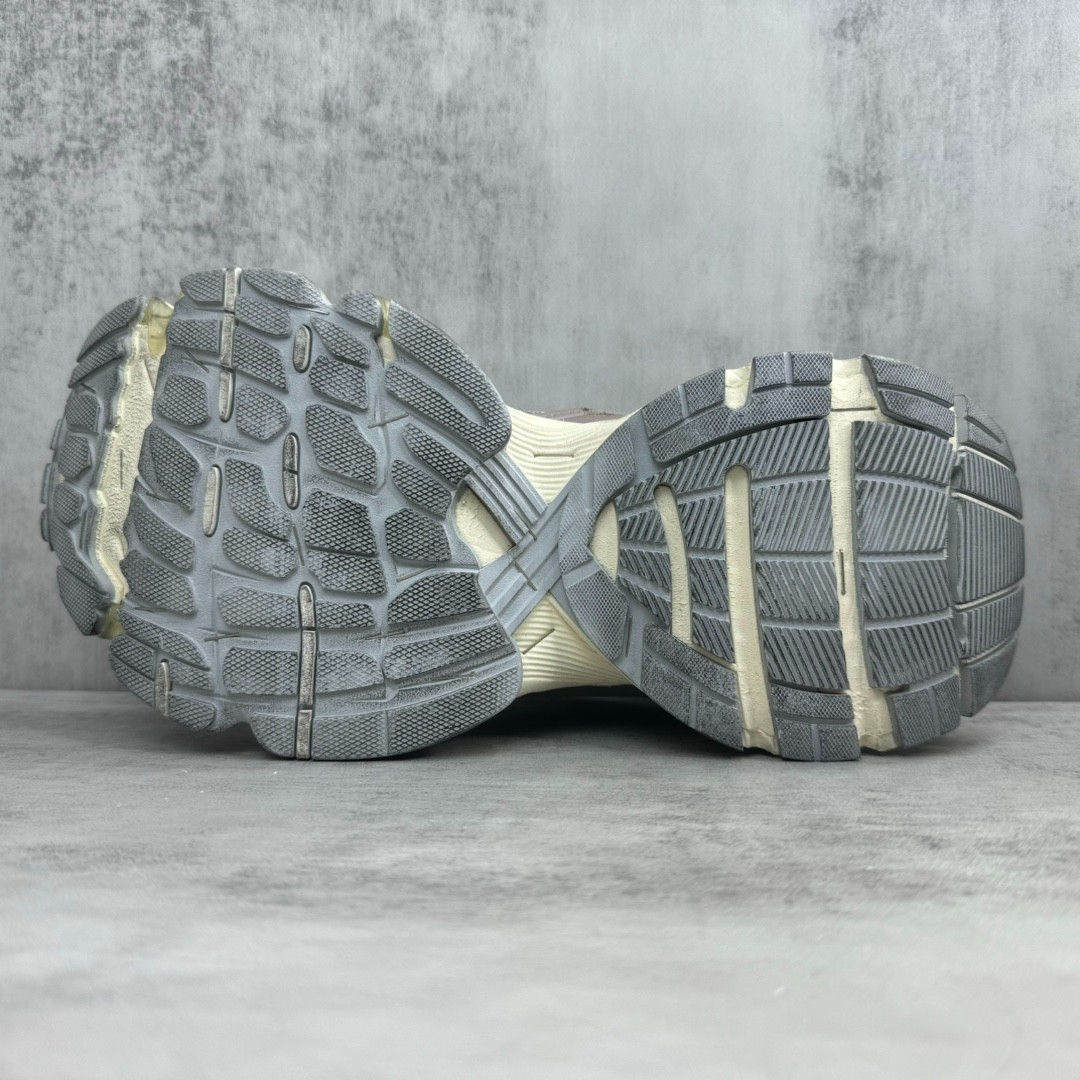 003 42123138 size 35-46