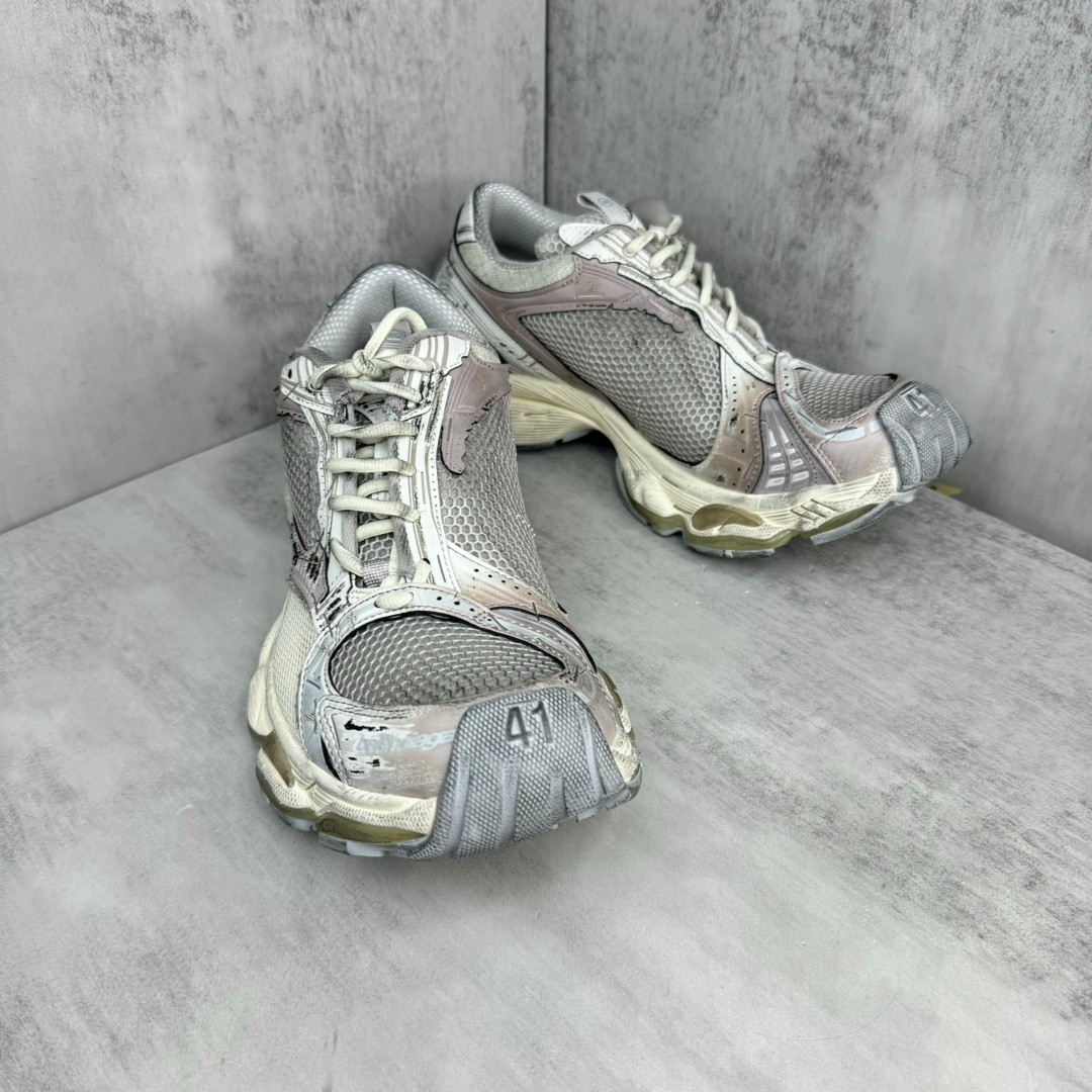 003 42123138 size 35-46