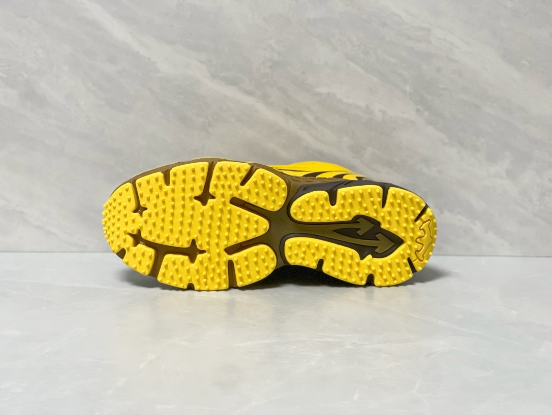 044 38123134 size 36-47