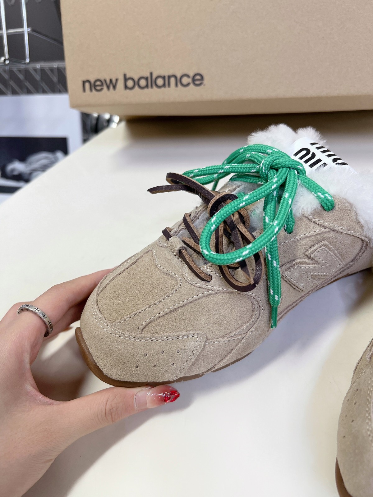 007 32123114 size 35-41